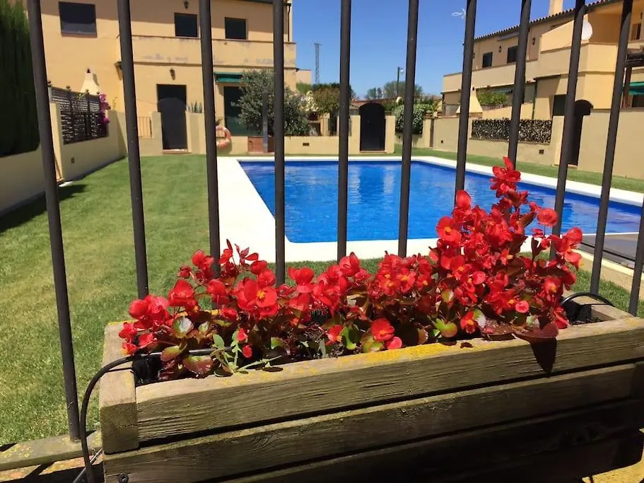 Casa Unifamiliar Con Piscina. Villa L'Armentera Holiday home